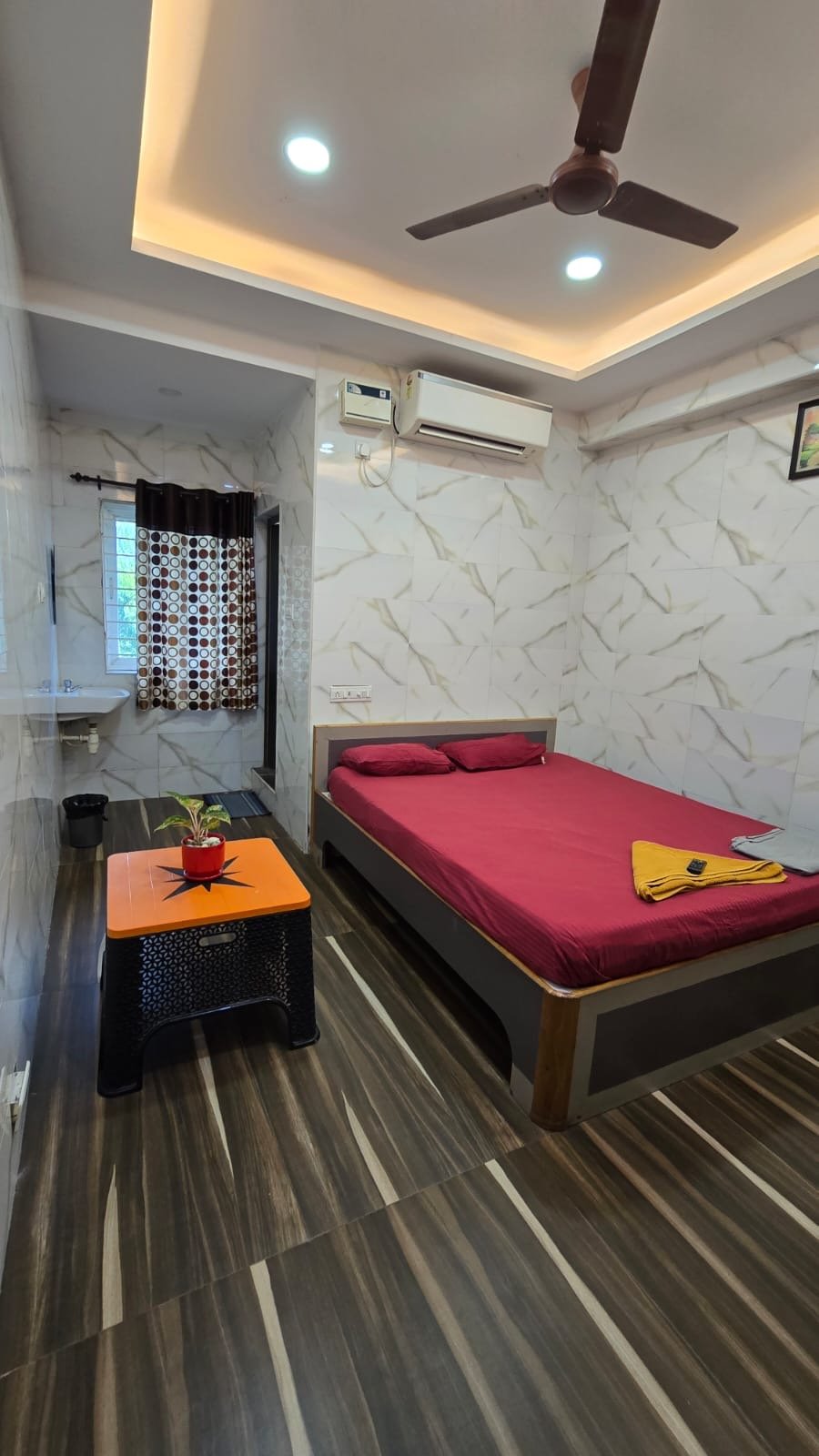 Comfortable AC guest room